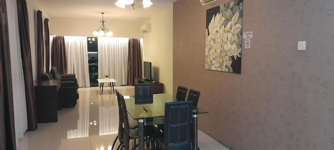 K. Riverfront Apartment Ipoh 0*,