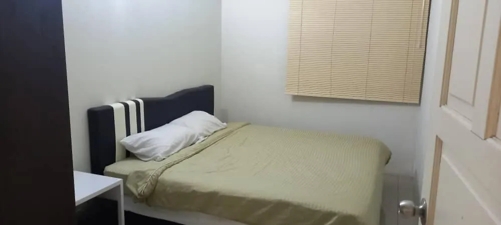 K. Riverfront Apartment ايبوه